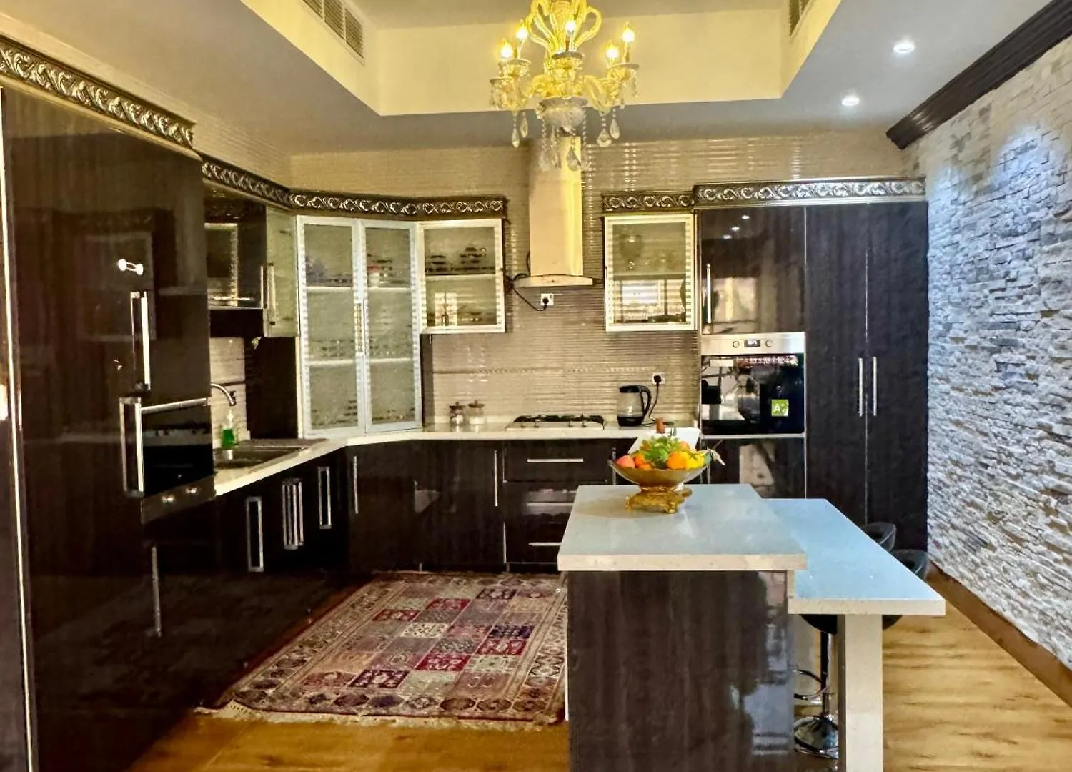 Mount Hut Villa Dubai 0*,